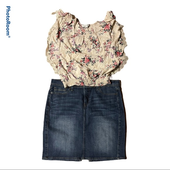 🛑Levi Jean Skirt🛑 - Picture 4 of 8